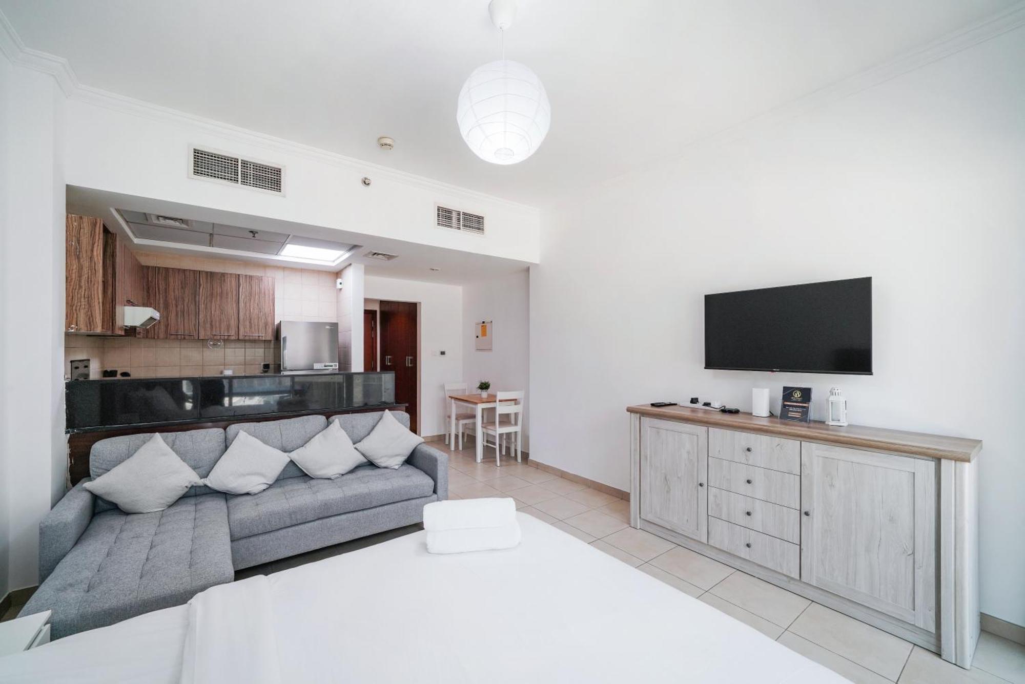 Апартаменты Close To Burj Khalifa And Downtown Дубай