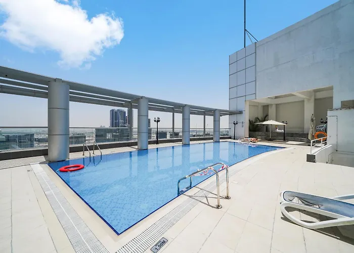 Studio Close To Burj Khalifa And Downtown Dubai
